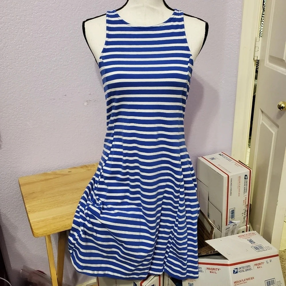 🔥 Old Navy Women's Striped Spring Summer Dress M - Picture 1 of 9